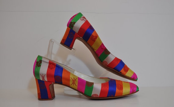1960s shoes / its a Circus Out there Vintage 60's Ultra Mod Stripes Shoes
