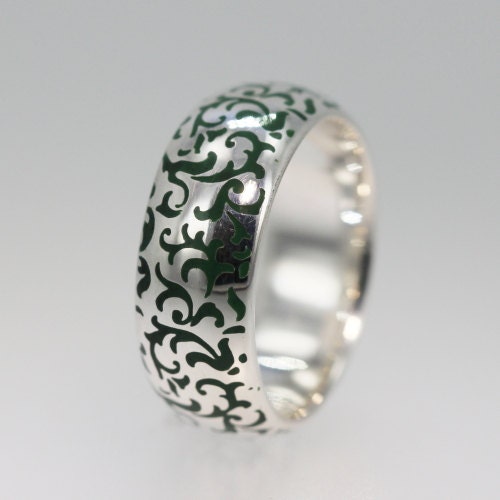 Gold Wedding Band with carved pattern and filled with Green colored Enamel OOAK