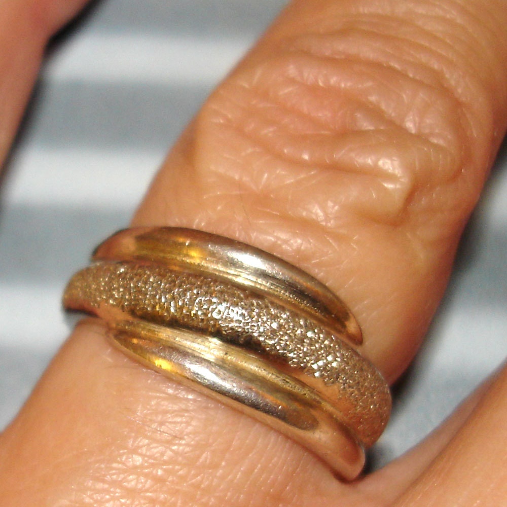 vintage pebbled sterling silver wrap around style ring