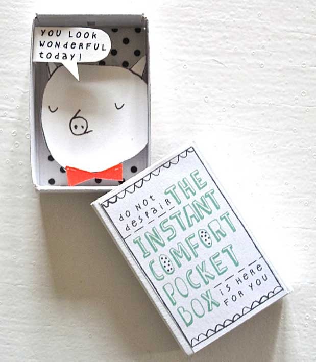 The Instant Comfort Pocket Box - Pig with bow tie