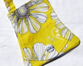 Cell phone purse wallet--yellow and gray flowers