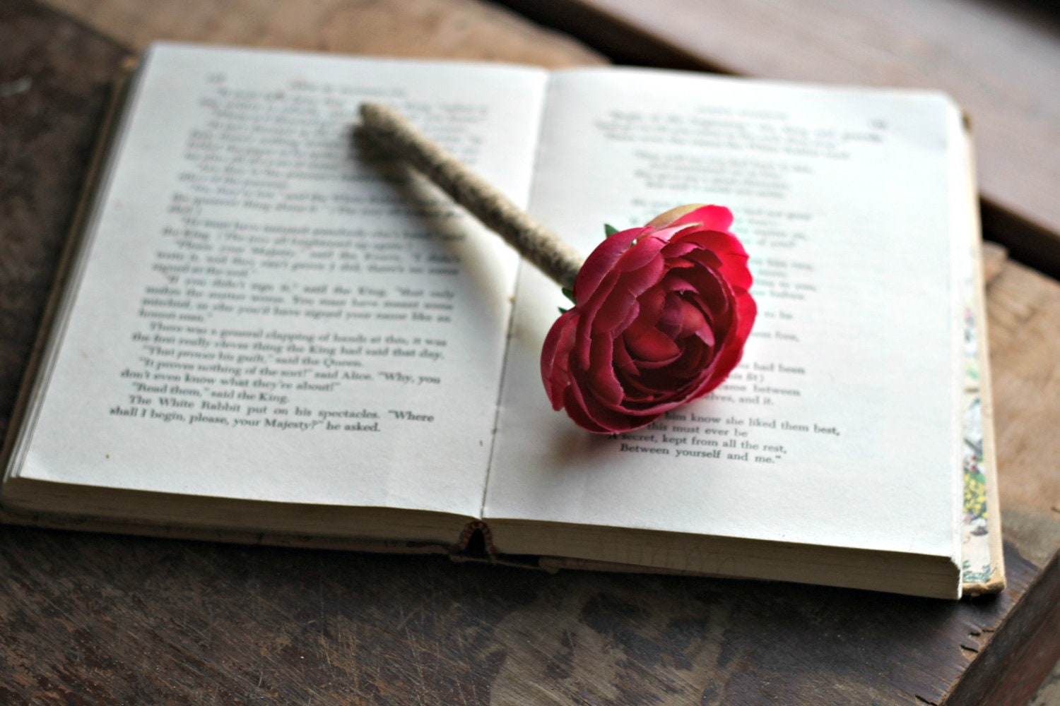 Rustic Guest Book Pen- Hot Pink Ranunculus