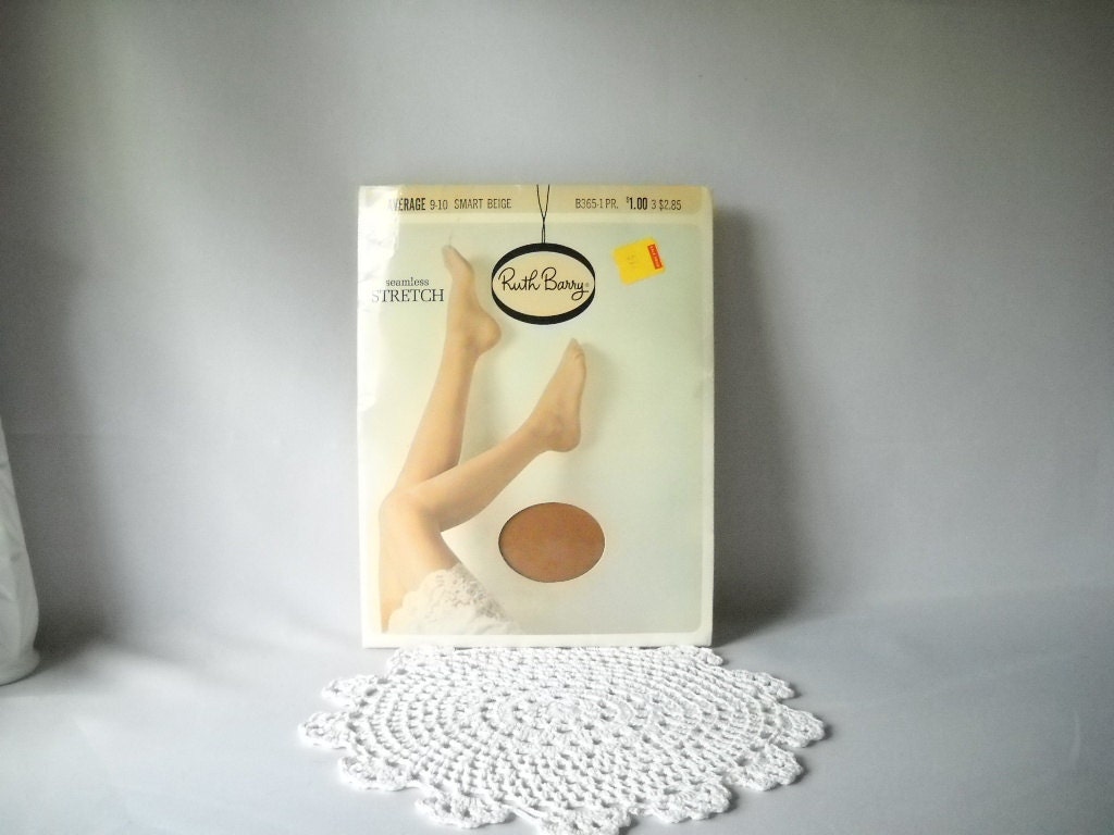 Vintage Stockings Thigh High Hose Bombshell Nylons Lingerie Undergarment Pin Up Fashion