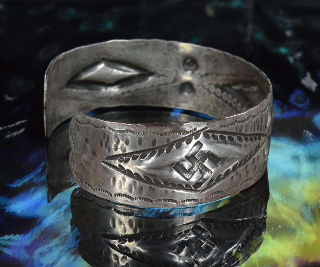 Navajo Bracelet, circa 1930s, Whirling Logs