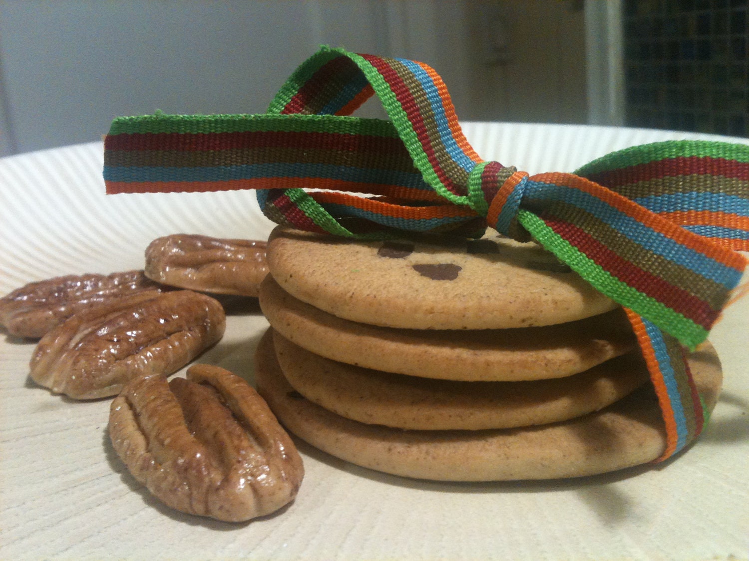 Magnets Christmas Holiday Gift Cookies and nuts Holiday magnets 8 pieces