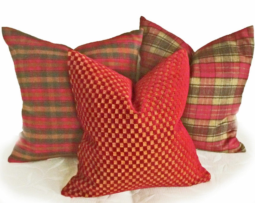 Oversized Red Pillow, 26x26, Floor Pillow, Euro Sham, Elegant Textured, Red Decorative Throw Pillow Sofa Cushion Cover, Winter Home Decor