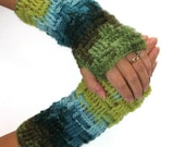 Degrade Green and blue and dark green crochet Mohair Fingerles Gloves