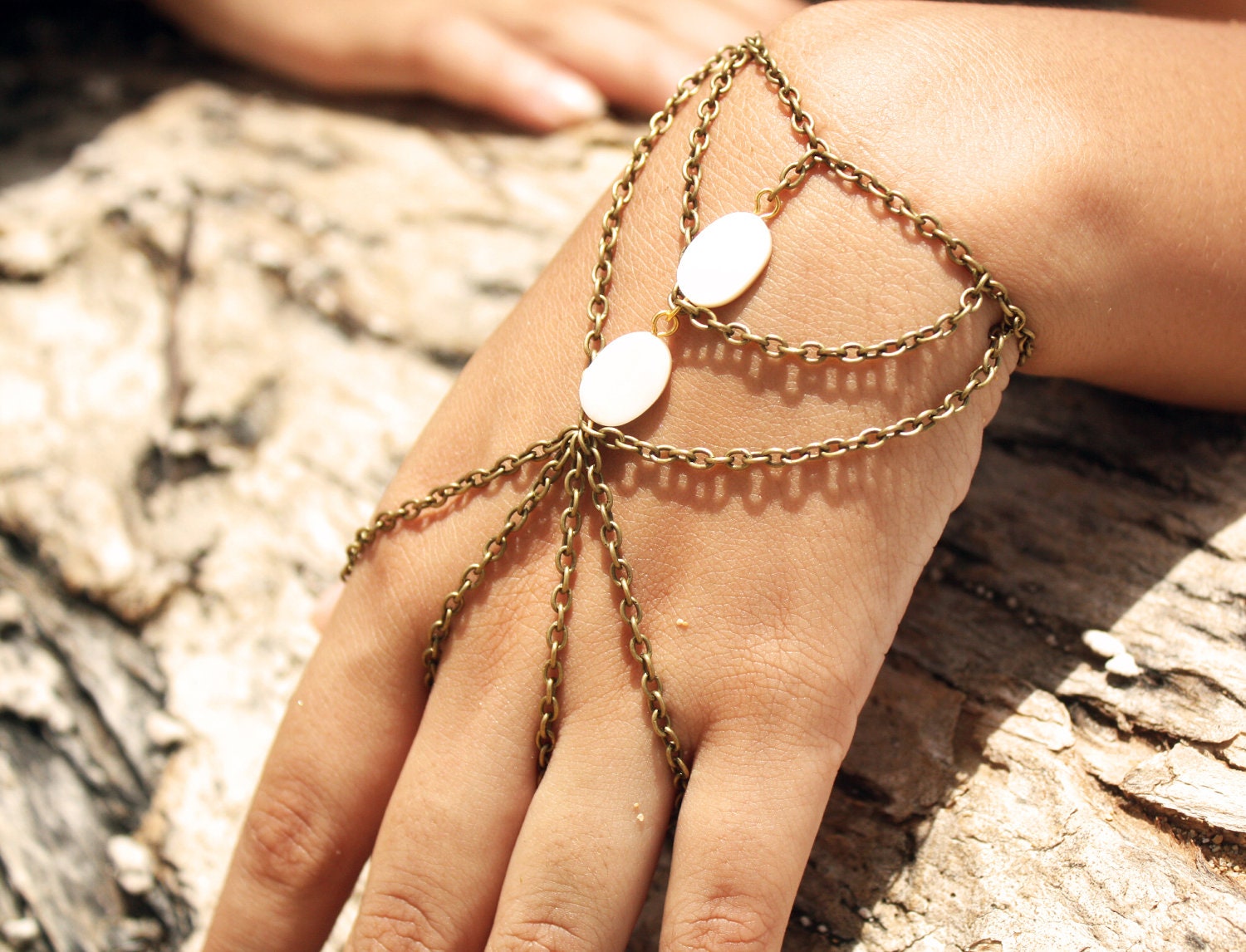 Slave Bracelet Hand Bracelet  Piece Hipster Bronze Chain Bohemian Two Mother of Pearl Bead Two Triangle  Ring Hand Jewelry Piece
