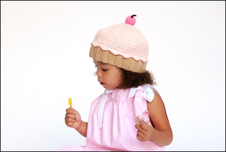 Crochet cupcake hat for newborn, baby, toddler or child, photo prop