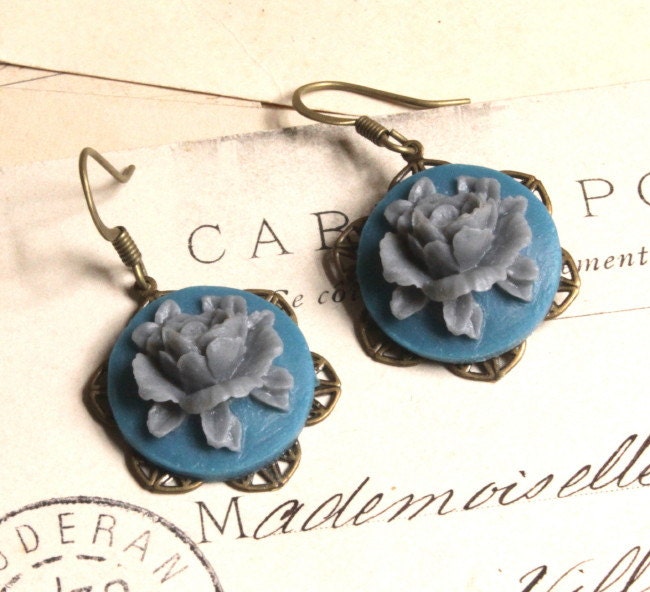 Blue flower cameo earrings bouquet grey rose clip-on earrings french bijoux handmade jewelry dangle clip etsy france THREE for TWO E89
