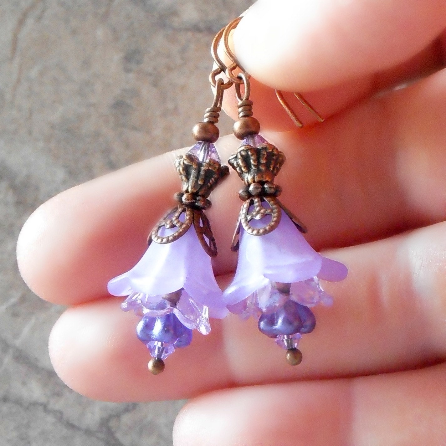 Purple Bridesmaid Jewelry Lavender Flower Earrings Vintage Style Floral Dangles Lucite Flower Jewellery Handmade Beaded Wedding Jewelry