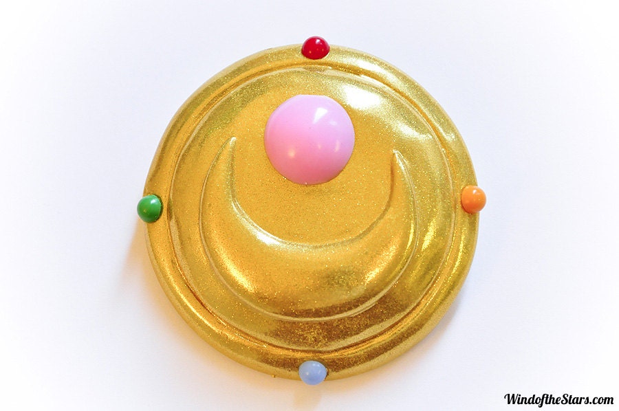 Sailor Moon Transformation Brooch