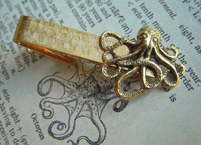 Gold Octopus Tie Clip Vintage Textured Tie Clip Nautical Steampunk Tie Clip Men's Accessories Men's Tie Clips Men's Gifts