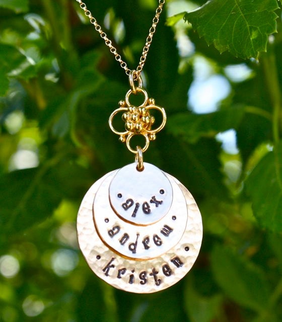 Personalized Family Necklace (14K Gold Filled) - Personalized Mom Jewelry, Family Jewelry, Grandma Jewelry, Custom Mother's Day Gift