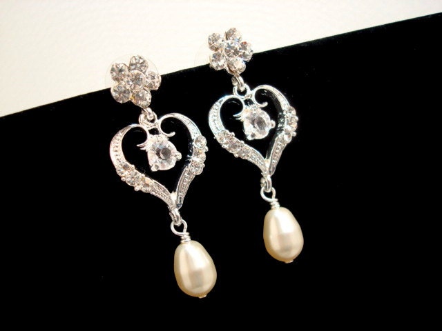 Bridal earrings, wedding jewelry, pearl earrings, rhinestone earrings, wedding earrings, Swarovski pearls