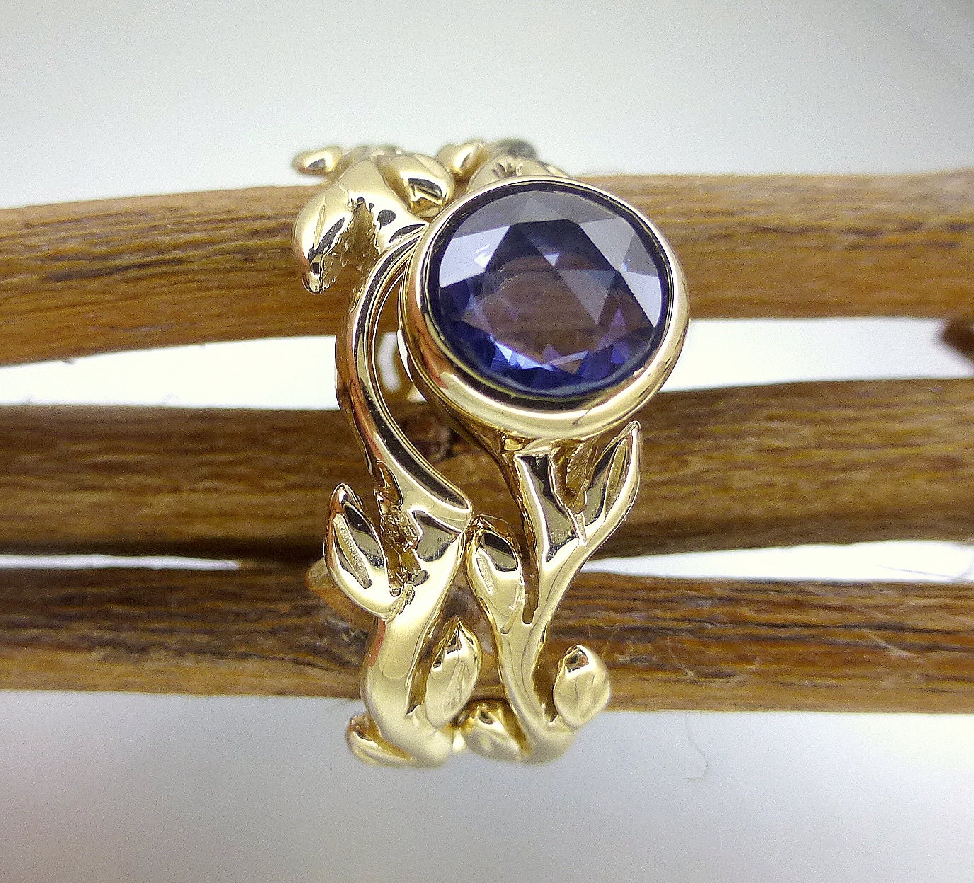 Rose cut blue sapphire. Engagement ring 14k yellow gold.