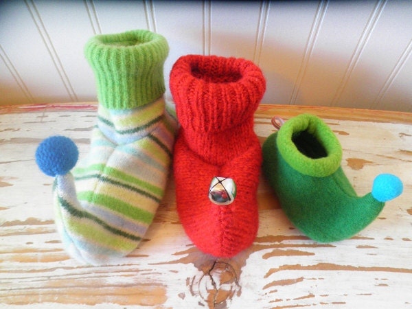 INSTANT DOWNLOAD - Happy Feet Upcycled Elf Slippers-PDF Pattern (newborn - child size 13)