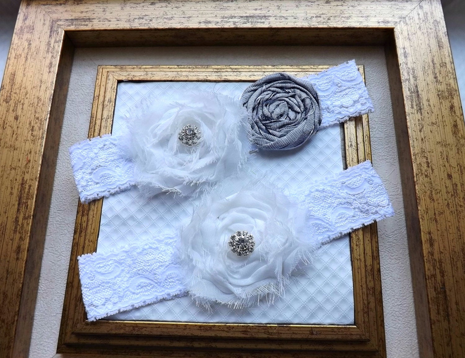 Wedding Garter - Bridal Garter and Toss Garter - Lace Garter - Ivory Wedding Garter Set - Gray Bridal Garter Set