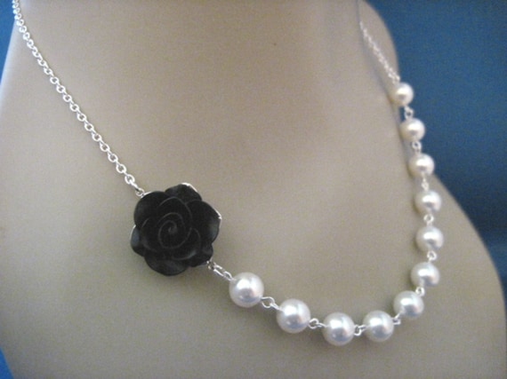 Bridesmaid Jewelry, Bridal Jewelry Black Rose and White Pearl Bridesmaid Necklace