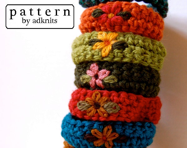 Crochet Wristband Pattern, Bracelet Pattern, with Flower Embroidery, Digital PDF
