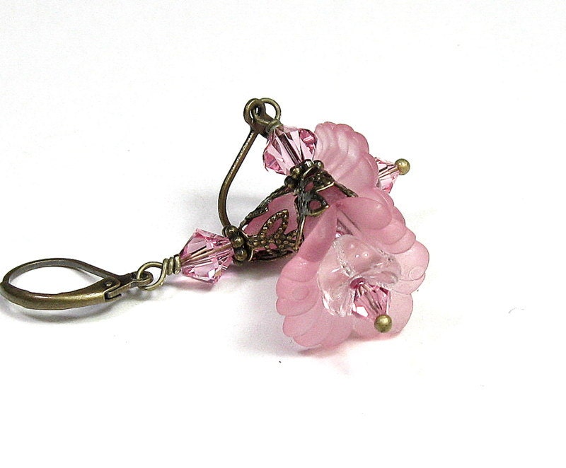 Pink Flower Earrings, Lucite Flowers, Swarovski Crystal, Vintage Style, Romantic Jewelry, Bridesmaids Gift, Womens Accessories, For Her
