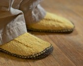Simple Slippers Knitting Pattern  -  PDF Pattern Download - Baby, Child, and Adult Sizes