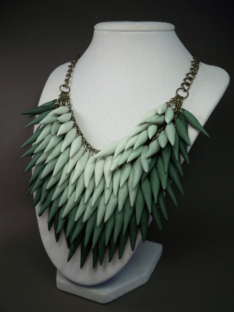 Le Jardin Polymer Clay Spike Statement Necklace - Green - Ombre