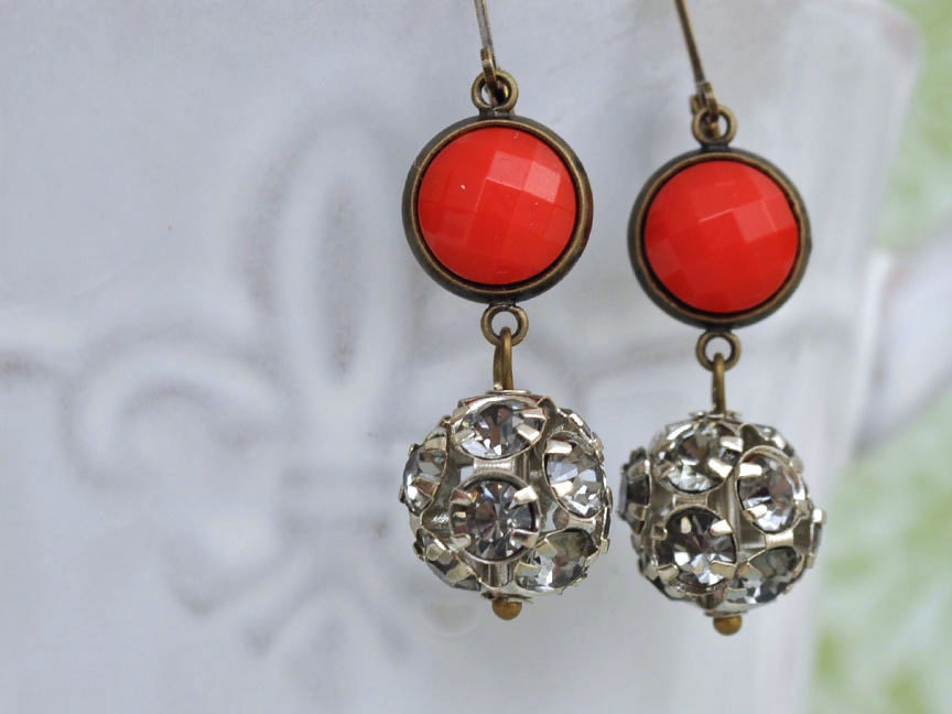 VINTAGE SPARKLE antique brass earrings with ruby red glass cabs and black diamond glass crystal beads