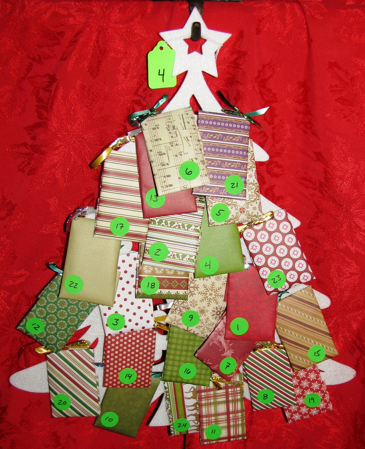 Advent Calendar Wall Hanging Decoration Gift Green White Herbal Tea