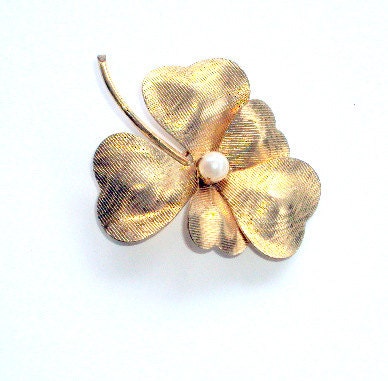 Vintage Carl Art Brooch ,Estate 1970 Signed  with Prong set Pearl in Middle.  Pansy Design