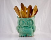 ceramic owl planter  in MINT large  vintage style home decor