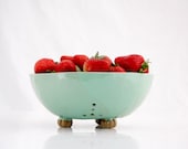 large berry bowl colander  in mint green