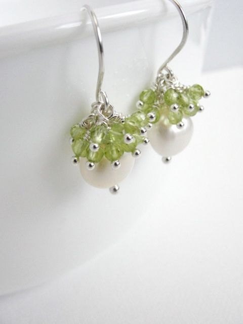 August Birthday: Peridot, Earrings, Sterling Silver, Designer, Birthstone, Pearl, Gemstone, Clusters, Dangle, Jewelry  0091