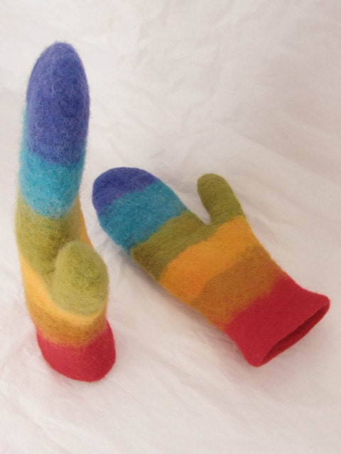 Wool felt mittens rainbow design , 100 percent handmade, for girl