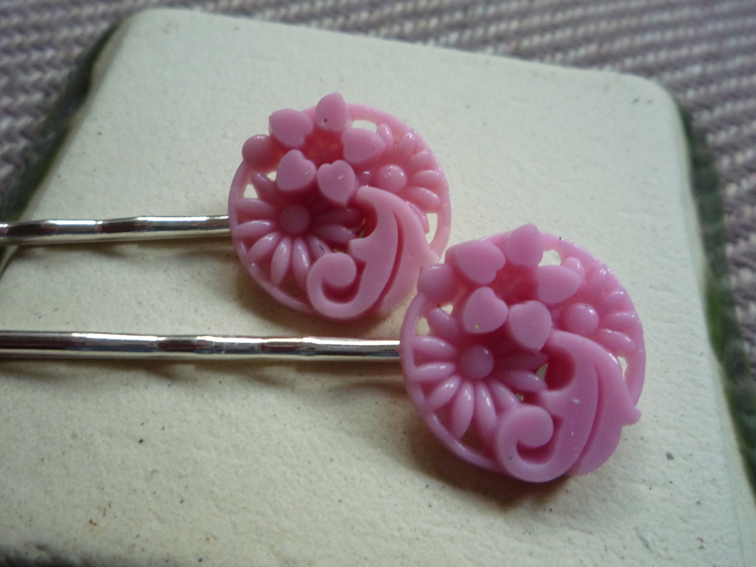 Glass Bobby Pins Kimono Glass