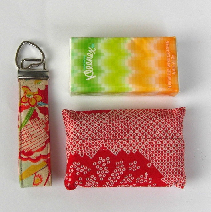 Red Kimono Key and Tissue Tote Set