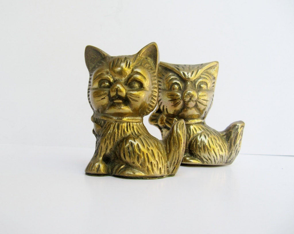 Vintage Small Brass Cat Figurines