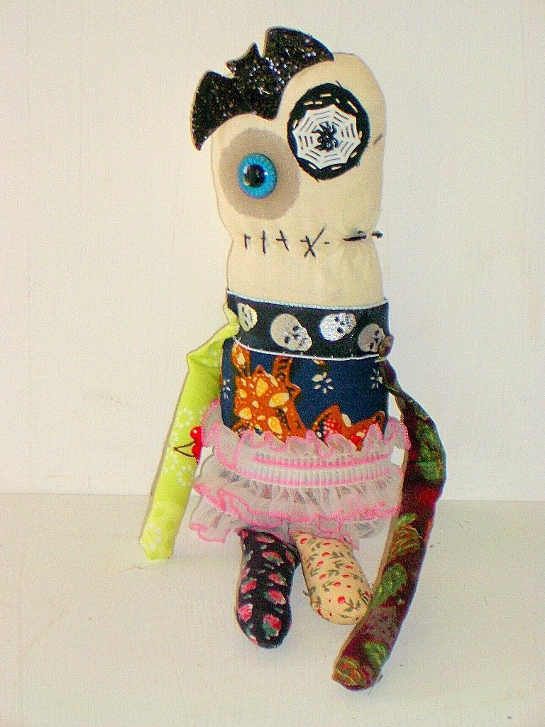 Handmade Monster Plush- Weird - Doll- Art Doll - Plush Toys- Creepy cute - Halloween