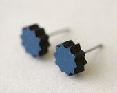 Mini star studs in midnight blue