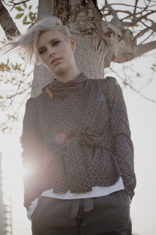 NEW WRAP sweater black and white jacket elegant and cozy