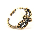 Tiny Bow Rope Ring
