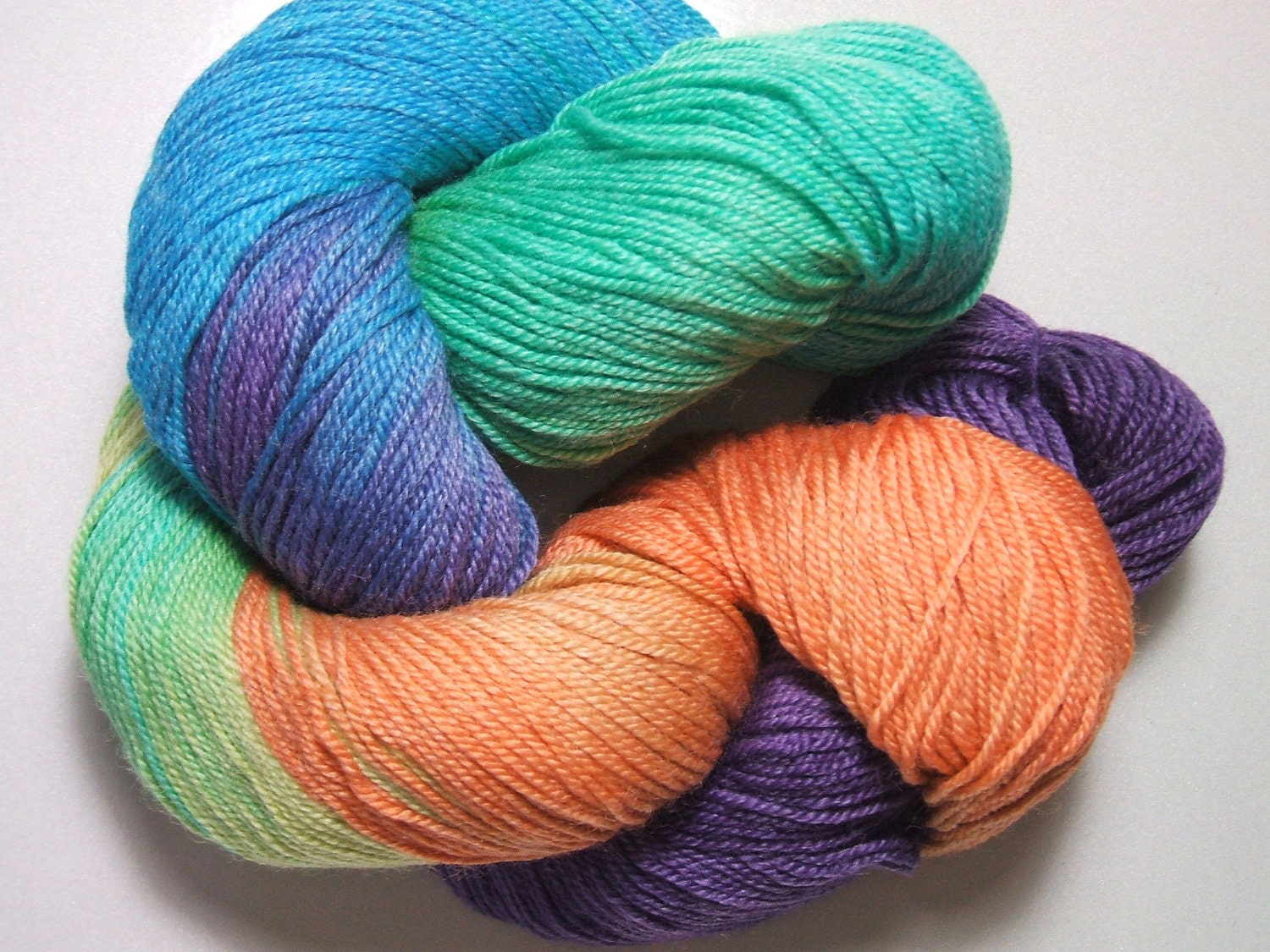 Lorna's Laces Solemate with Outlast Temperature Control Sock Yarn - 910 Unicorn Parade