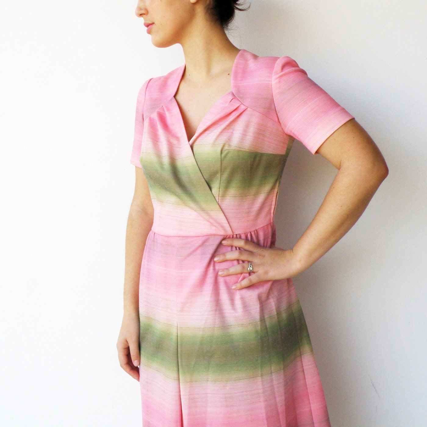 Vintage 1950s Mauve and Moss Sweetheart Dress / Size L