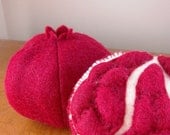 Felt Food Pomegranate Play Set Eco Friendly Pretend Play Food for Childrens Toy Kitchen - Stuffed with Sustainable Bamboo Fiber