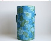 SALE 60s Floral Tube Case - Vintage Luggae - Vintage Storage