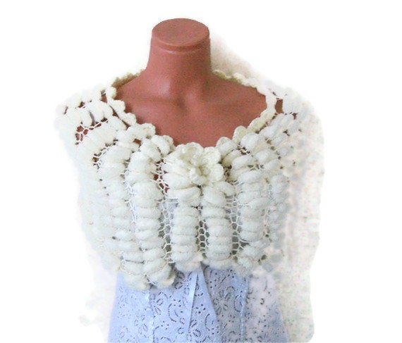 Ivory Cream Wedding  Wrap Capelet ,fluffy scarf,elegant neckwarmer with crochet flower