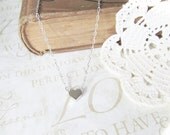 AMORE petite heart necklace (silver)