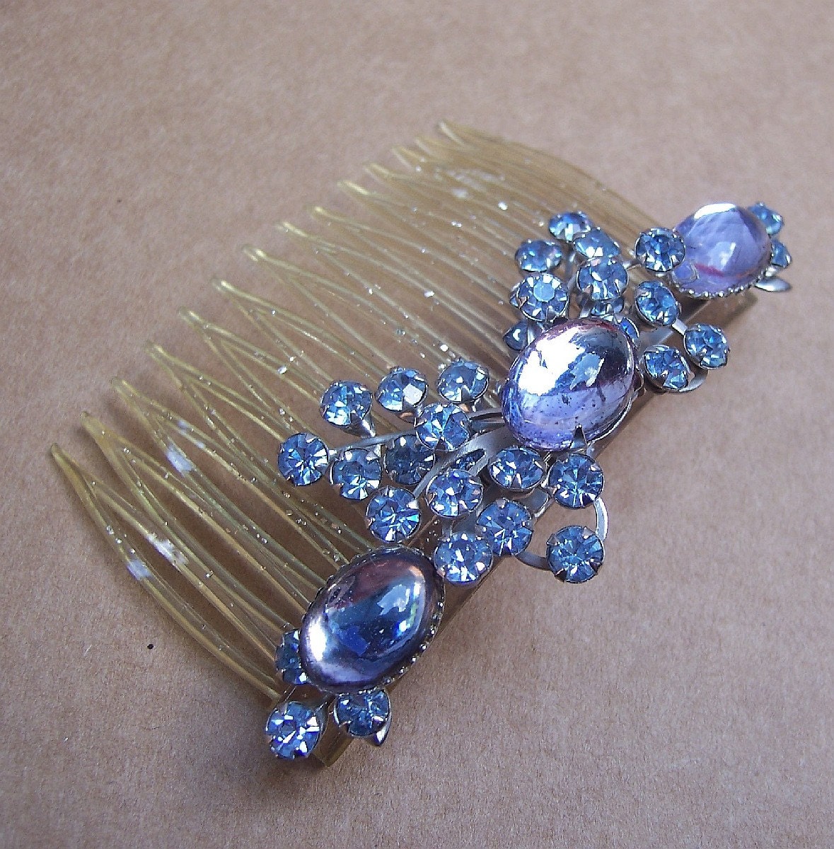 Vintage hair comb Hollywood Regency blue rhinestone hair accessory 1960s