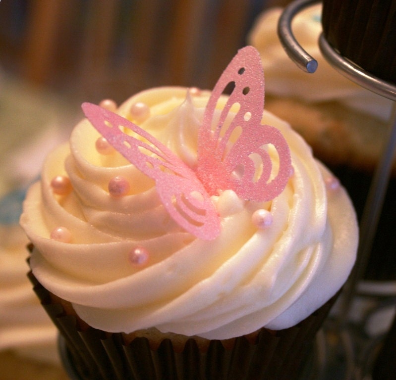 60 Edible PINK Elegant Large Lacey Butterflies, Wafer Paper