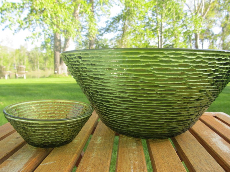 Vintage Green Soreno Large Bowl Chip and Dip Set by Anchor Hocking